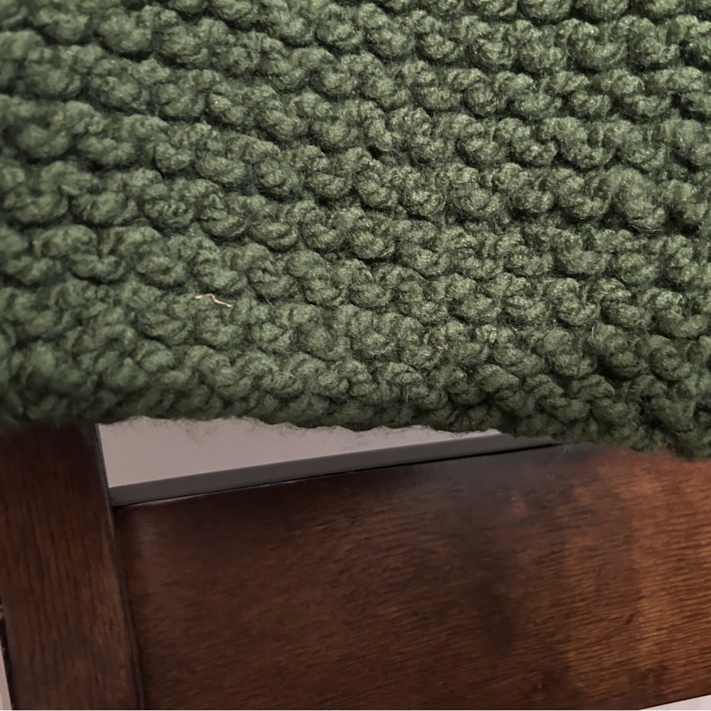 HandKnit Scarf - Picture 4 of 8